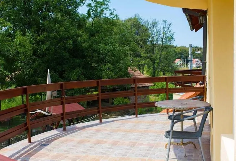 スイート, Pension Belmonte