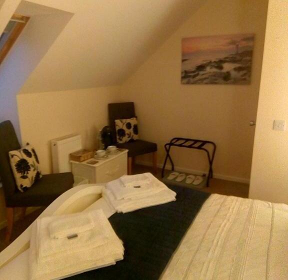 디럭스 룸, Garroch House