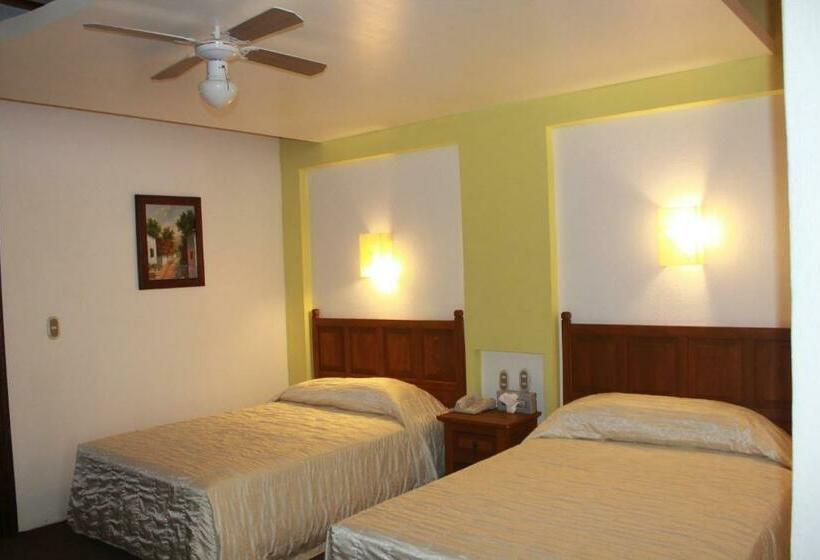 غرفة قياسية, La Mansión