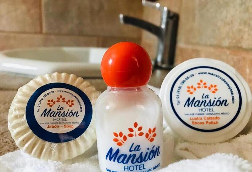 スイート, La Mansión