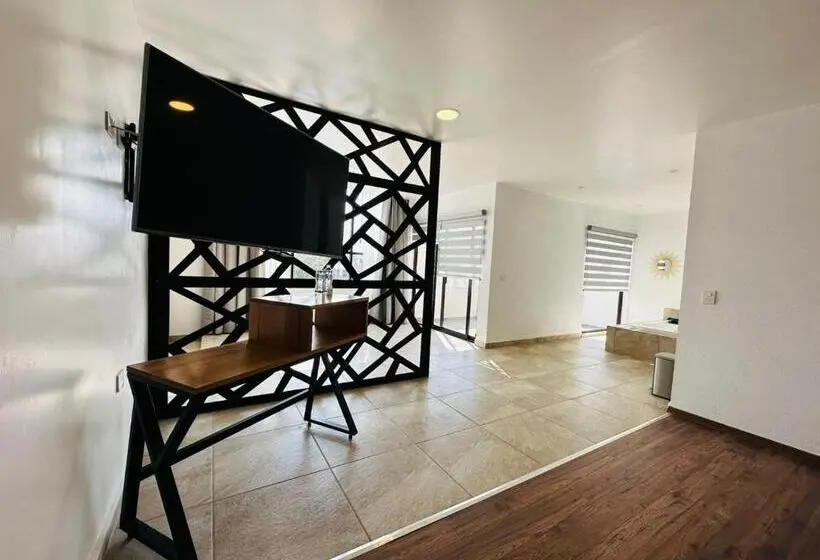 Suite with Terrace, La Mansión