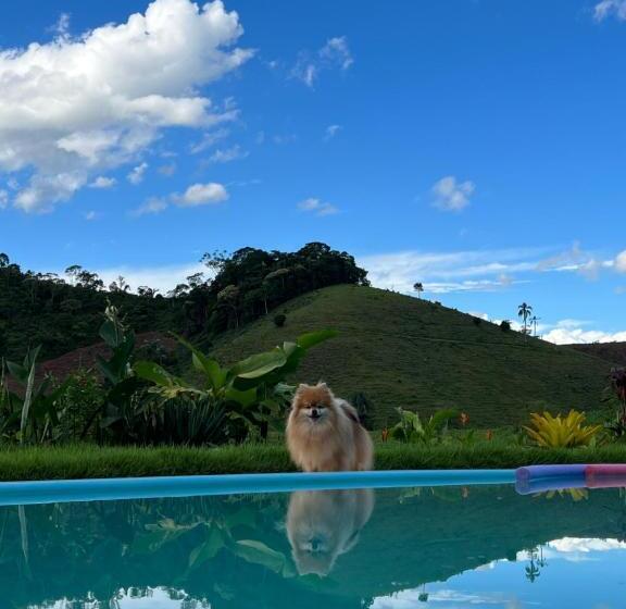 جناح عائلي, Pousada Chalés Dos Montes