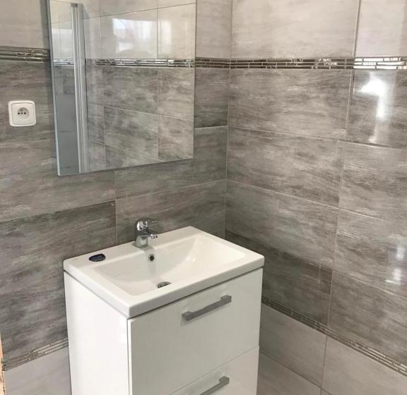 Четырехместный Номер Стандарт, Jordánek