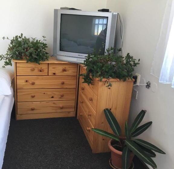 Семейный Номер, Jordánek