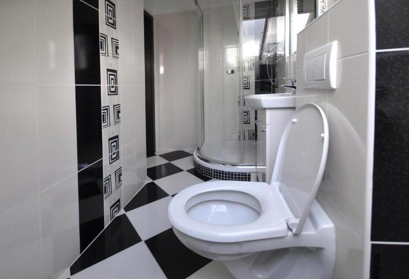 Номер Superior, Jordánek