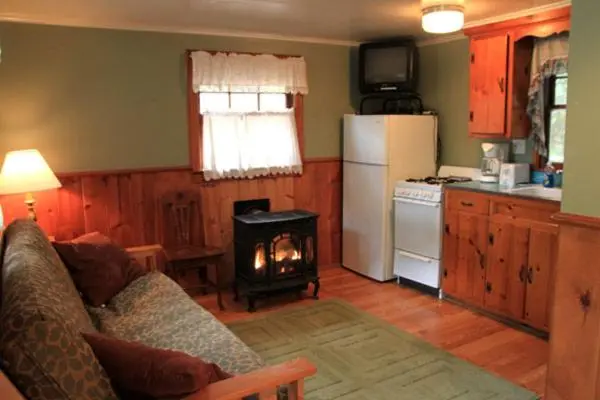 1ベッドルームハウス, Phoenicia Lodge