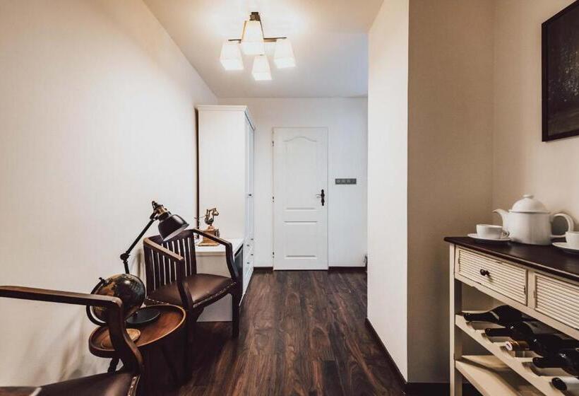 غرفة ديلوكس ثلاثية, Resort Mlýn černovice