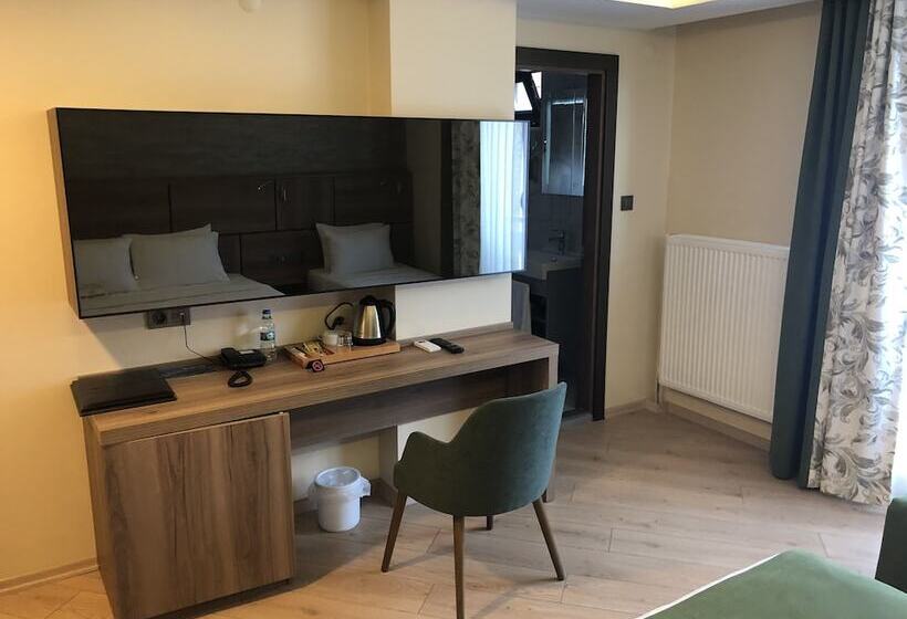 标准三人间, Kemikpark Otel