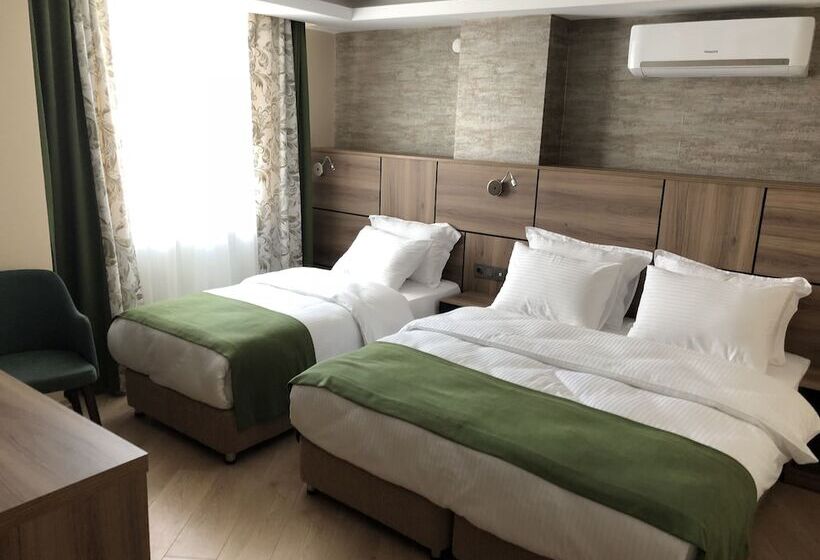 标准三人间, Kemikpark Otel