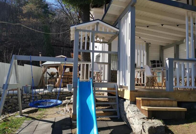 1 Yatak Odalı Ev, Casa Aurora