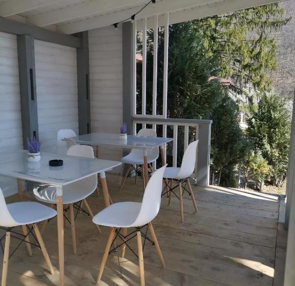 1 Yatak Odalı Ev, Casa Aurora