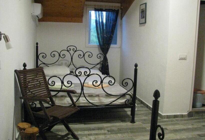 اتاق استاندارد سه تخته با چشمانداز باغ, Skadar Lake Family Resort