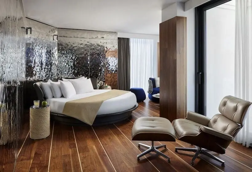 سوئیت با چشم‌انداز, Nh Collection Ibiza