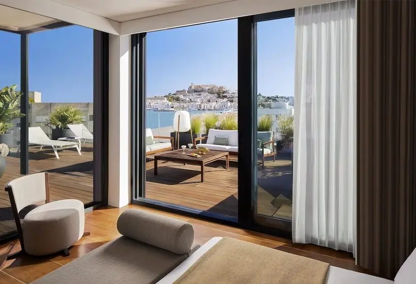 سوئیت پنت هاوس, Nh Collection Ibiza