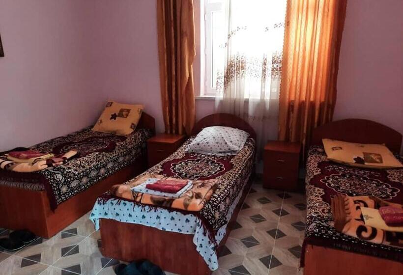 اتاق استاندارد سه نفره, Inn Sogdiana