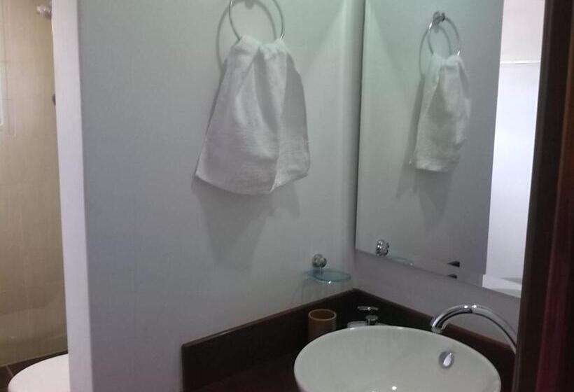 غرفة عائلية مطلّة علي الجبل, San Benito