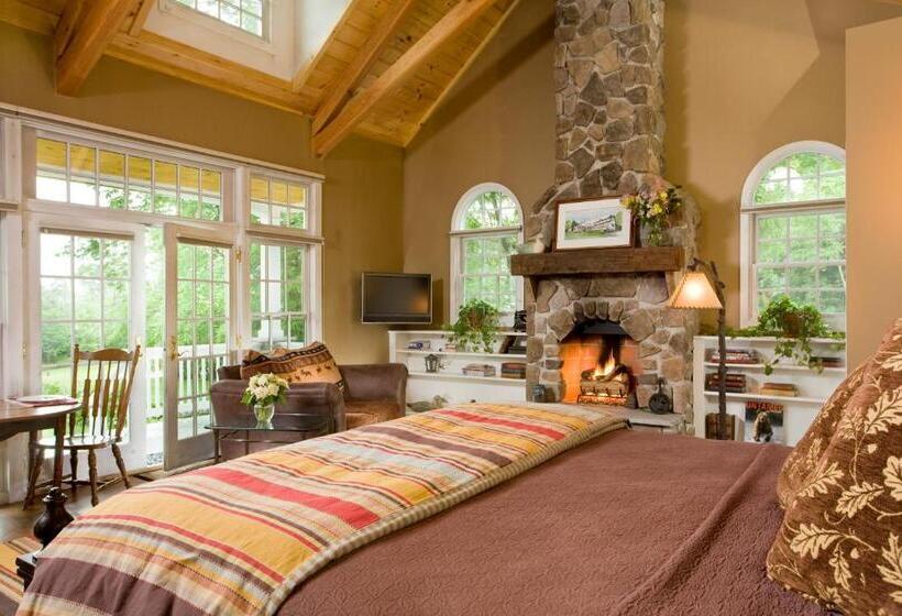 小室, Sugar Hill Inn