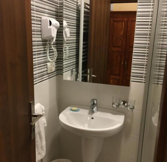 スタンダードルーム, Bnb Njeguska Sijela