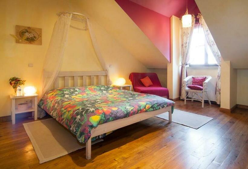 חדר סטנדרט נוף לגינה, La Ferme Des Eglantines