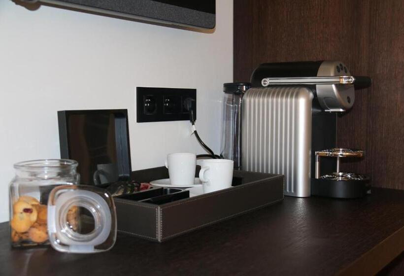 غرفة ديلوكس سرير كينج, Hof Van Volmersele   Luxury B&b