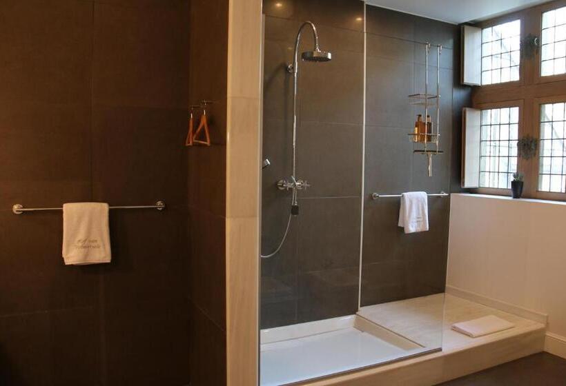 غرفة ديلوكس مطلة على حمام السباحة, Hof Van Volmersele   Luxury B&b