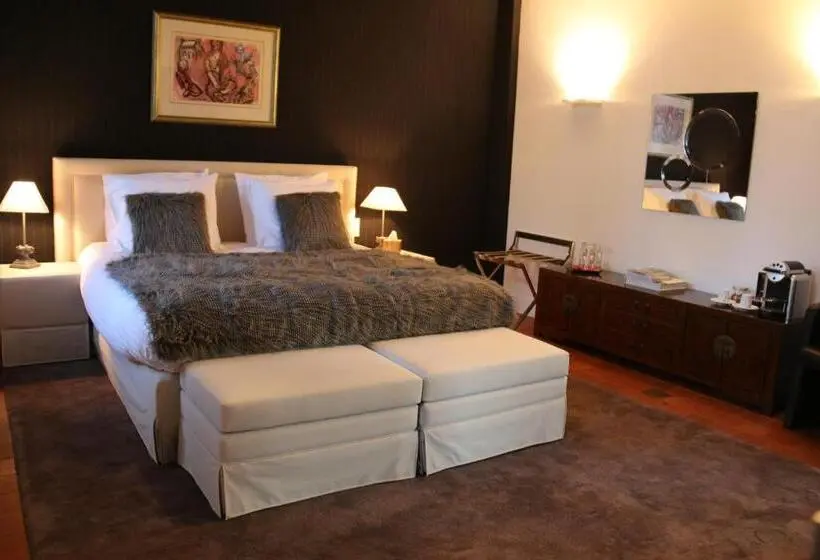 プールの見えるデラックスルーム, Hof Van Volmersele   Luxury B&b