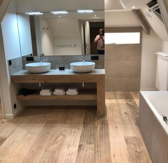 جناح سوبيريور, Hof Van Volmersele   Luxury B&b