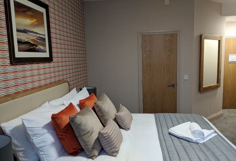 غرفة سوبيريور, The Portland