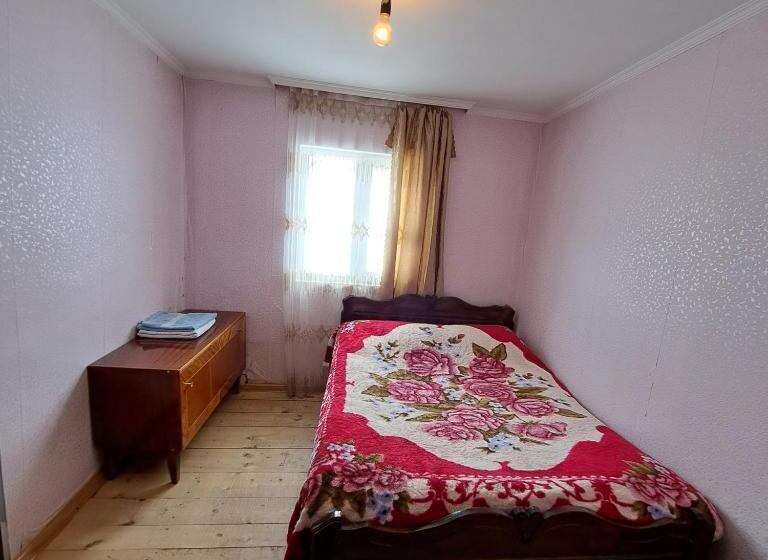 اتاق استاندارد با سرویس بهداشتی مشترک, Chvibiani Guesthouse & Bar