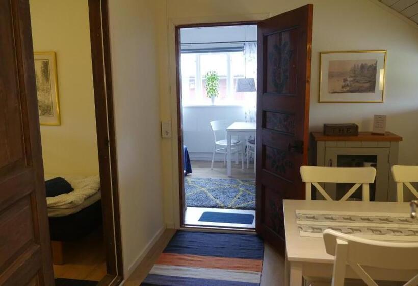 Семейный Номер, Wikgården B&b