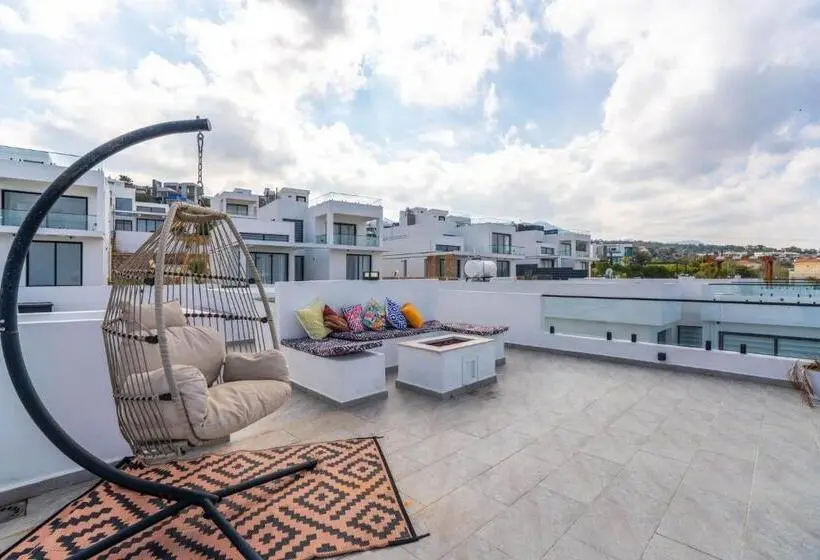 Standard-bungalow 3 Makuuhuonetta, Blue Sunset Esentepe Mup