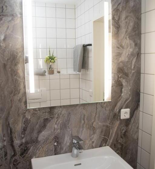 Номер Стандарт Индивидуальный, Landgasthof Hotel Zur Linde