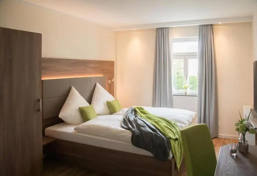 スタンダードルーム, Landgasthof Hotel Zur Linde