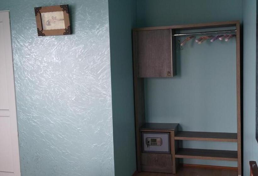 اتاق استاندارد با چشم‌انداز دریا, Tj Guest House
