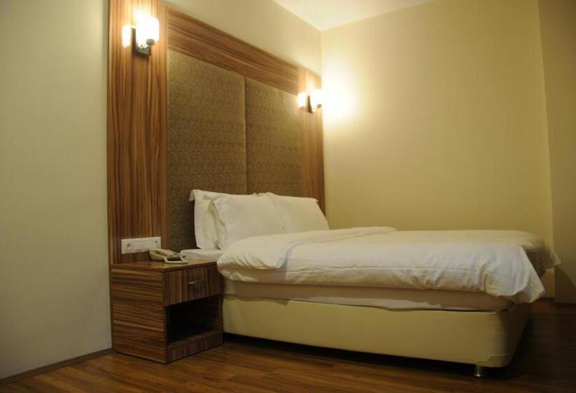 Номер Стандарт Индивидуальный, Tehran Boutique