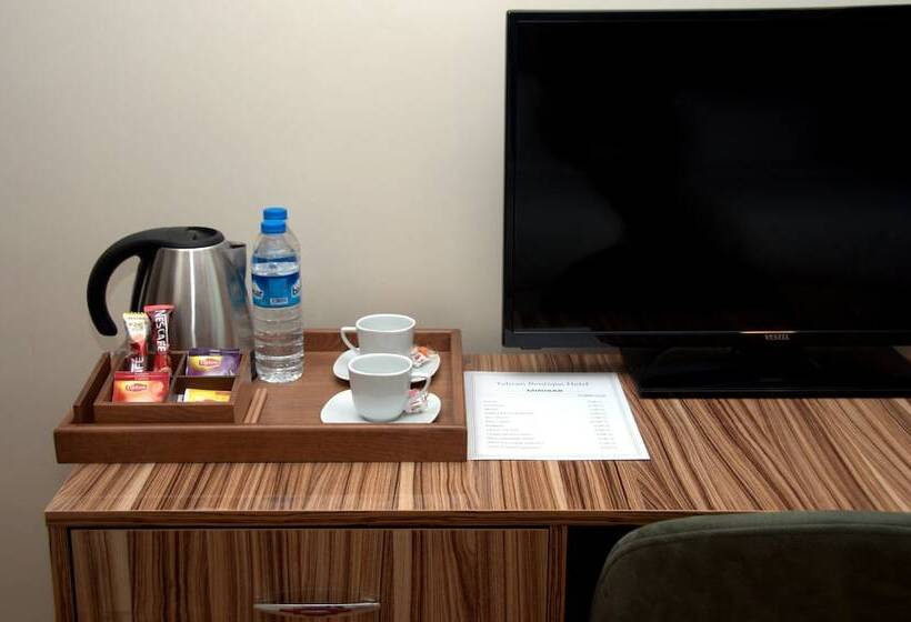 Семейный Номер, Tehran Boutique