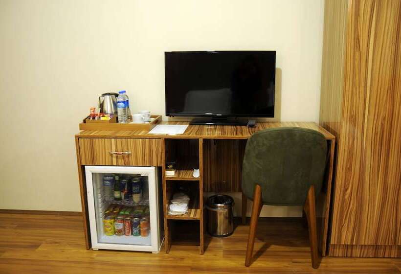 Номер Стандарт, Tehran Boutique