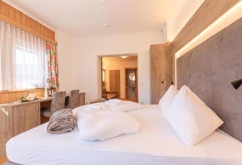 Номер Стандарт с Балконом, Tyrol