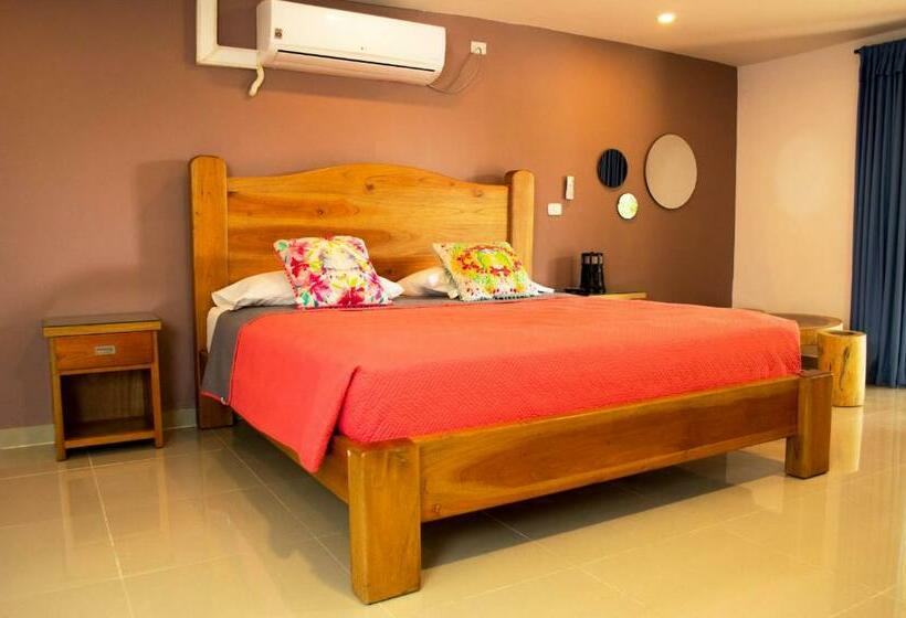 豪华套房, Villa Camila