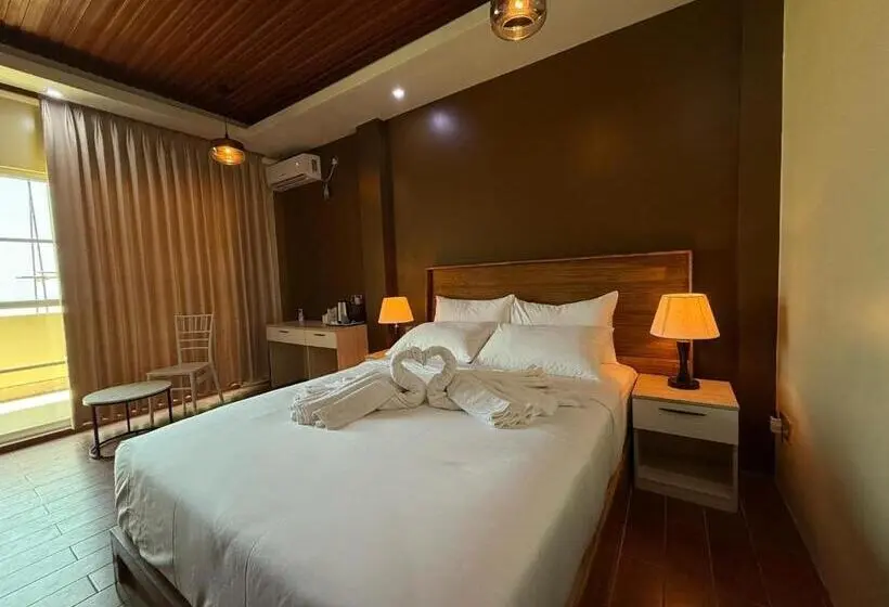 اتاق لوکس با چشم‌انداز دریا, Raivara Maldives