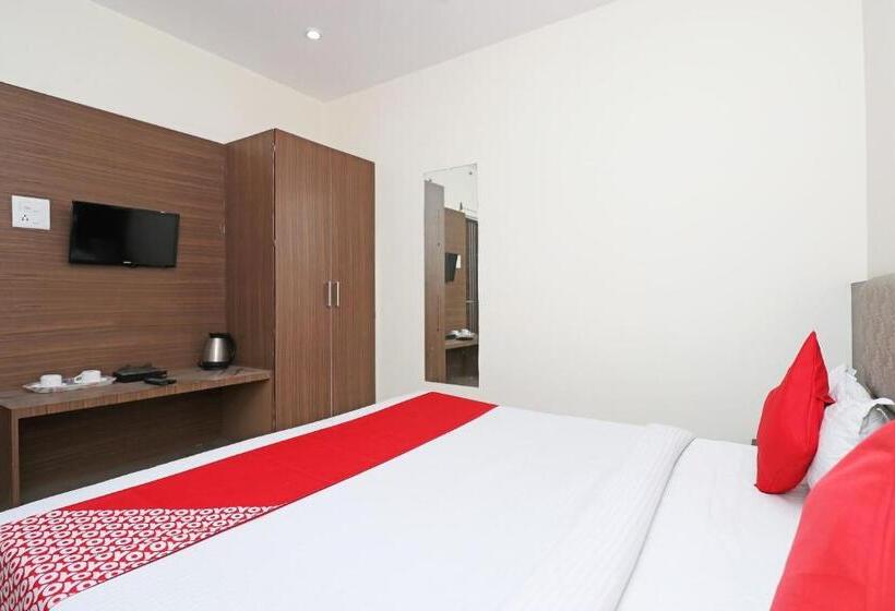 デラックストリプルルーム, Oyo 27977 Hotel Ashiyana