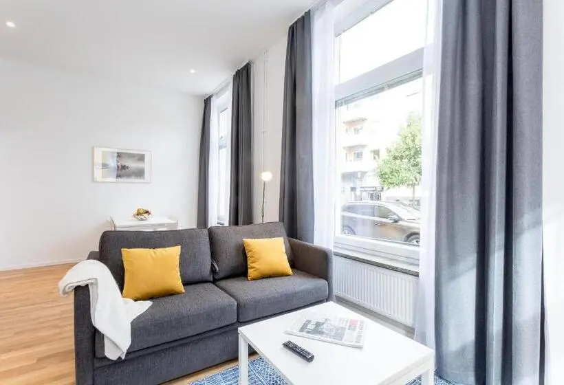 استودیوی سوپریور, Apartdirect Sundbyberg