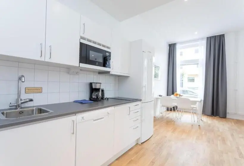 استودیوی سوپریور, Apartdirect Sundbyberg