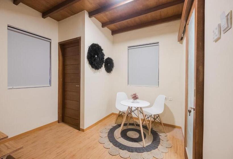 آپارتمان 1 خوابه, Kent Beach House