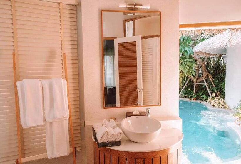 וילה עם חדר שינה אחד ובריכת שחיה, Kundala Beach Resort Hua Hin