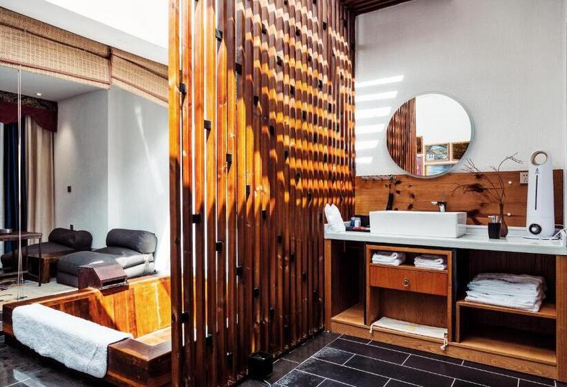 Номер Стандарт, Shangri La Salloi Rustic Luxury