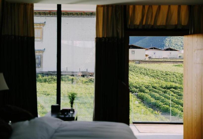 Стандартный Номер Кровать Кинг, Shangri La Salloi Rustic Luxury