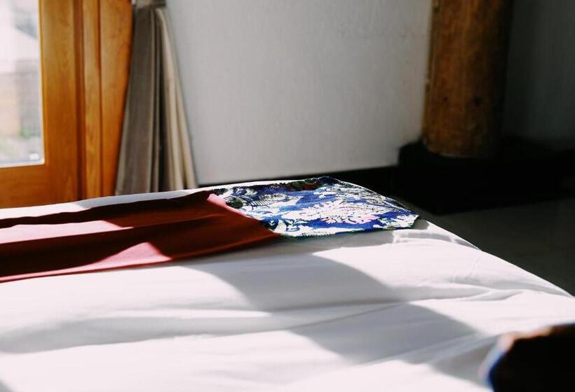 Номер Стандарт Вид на Горы, Shangri La Salloi Rustic Luxury