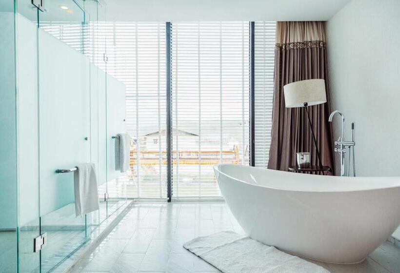 Стандартный Номер Кровать Кинг, Shangri La Salloi Rustic Luxury