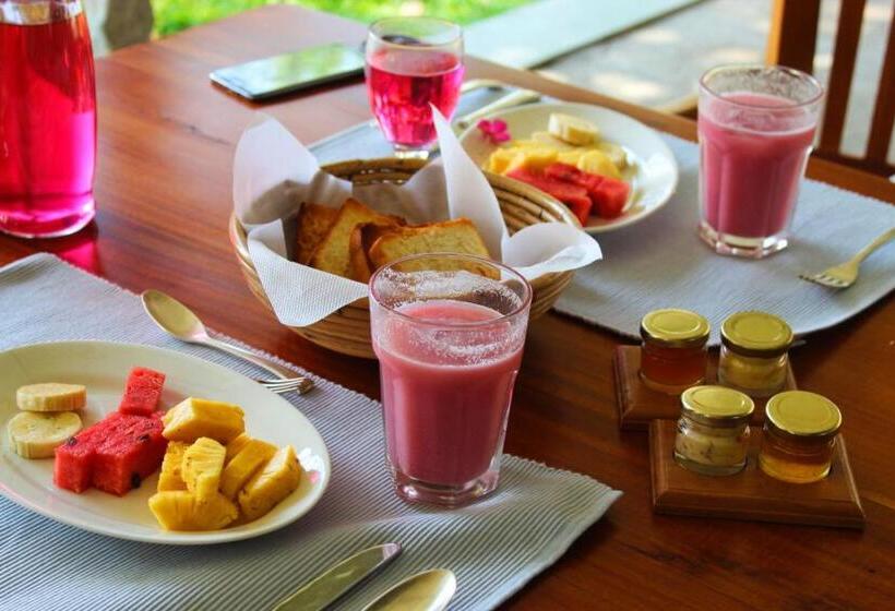 اتاق لوکس, Spicetree Rajakumari